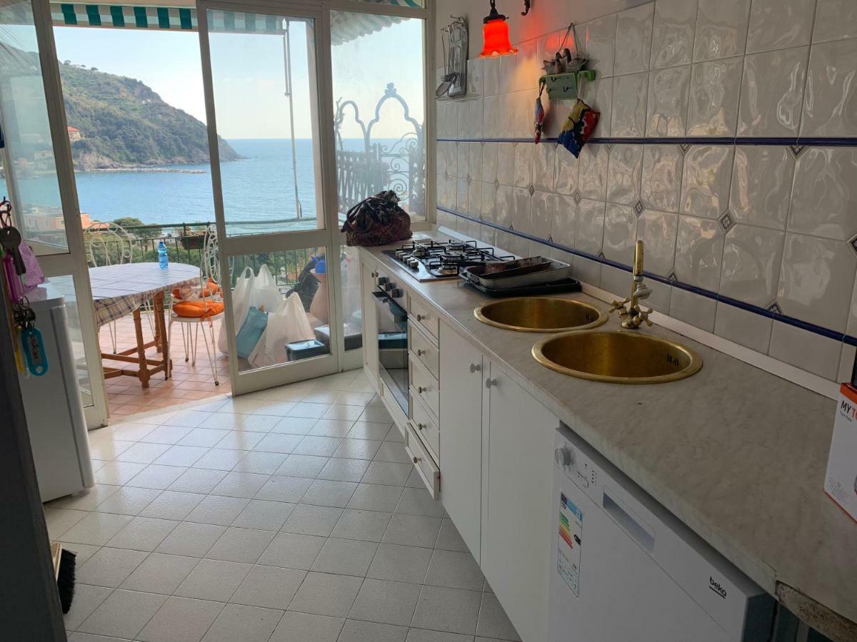 Casa Formis Lägenhet Levanto Exteriör bild